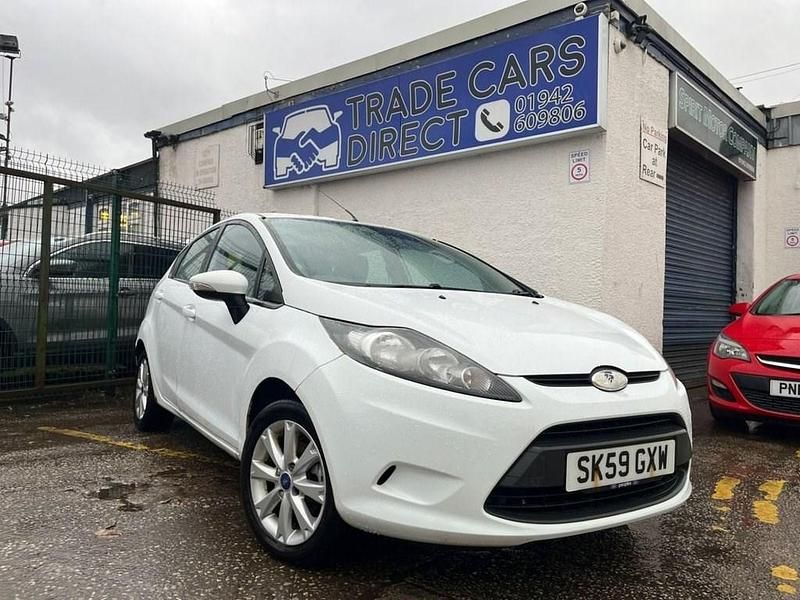 Usado Ford Fiesta Style 59 HP (43 kW) 2009 Branco Citadino