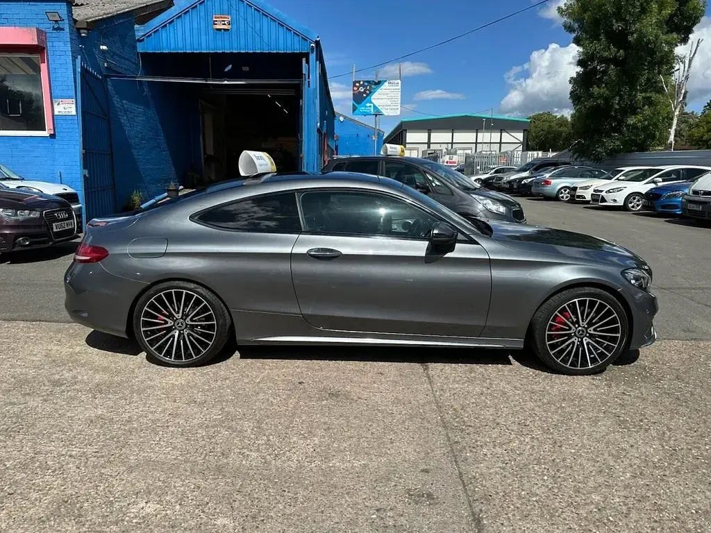 Used Mercedes C250 AMG Line Premium 204 HP (150 kW) 2016 Grey Coupe
