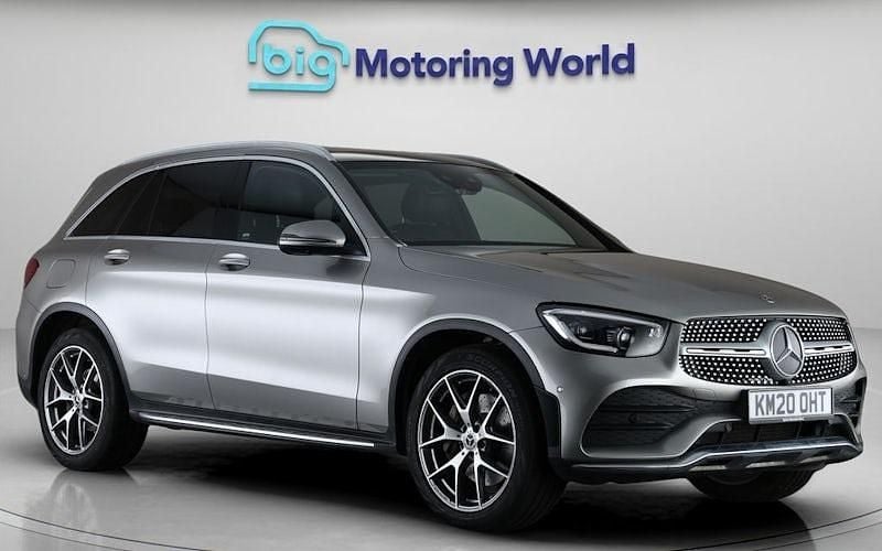 Usado Mercedes GLC300 AMG Line Premium 245 HP (180 kW) 2022 Carrinha