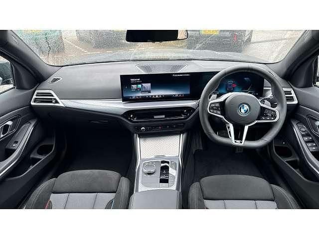 Image 4/4