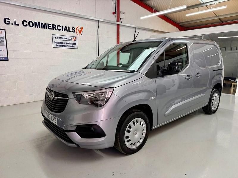 Grey Used 2023 Vauxhall Combo MPV | £12,415 (Fair price) - Image 1/3