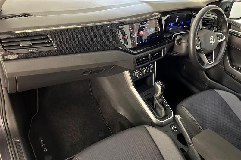 Used VW Taigo Life 110 HP (80 kW) 2023 Smokey grey SUV