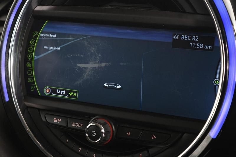 Used Mini Cooper Hatch 2015 White Hatchback