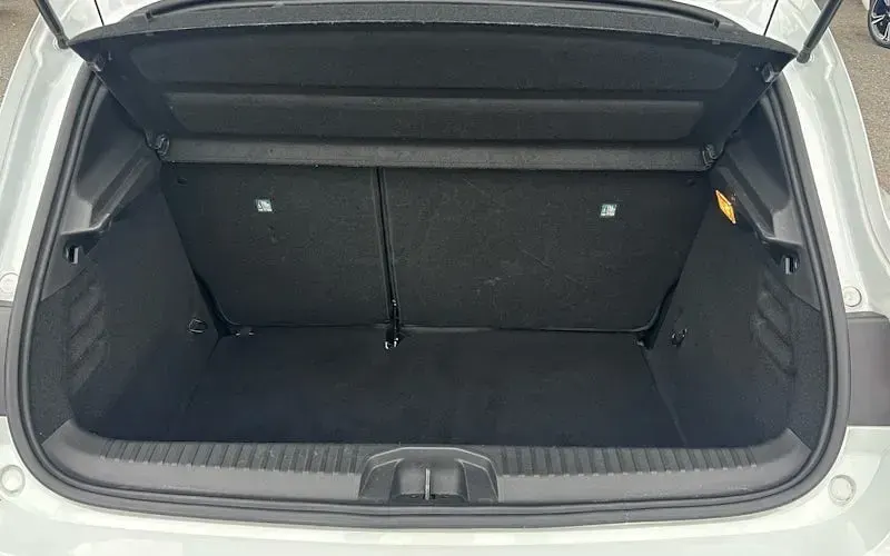 Usado Renault Clio V Techno 90 CV (66 kW) 2023 Blanco Utilitario