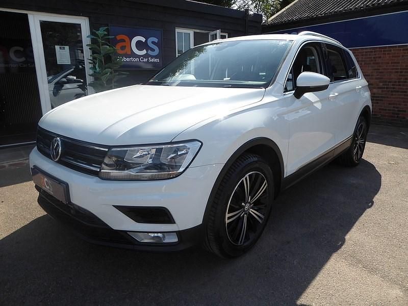 White Used 2017 VW Tiguan SE SUV | £13,695 (Good price) - Image 1/4