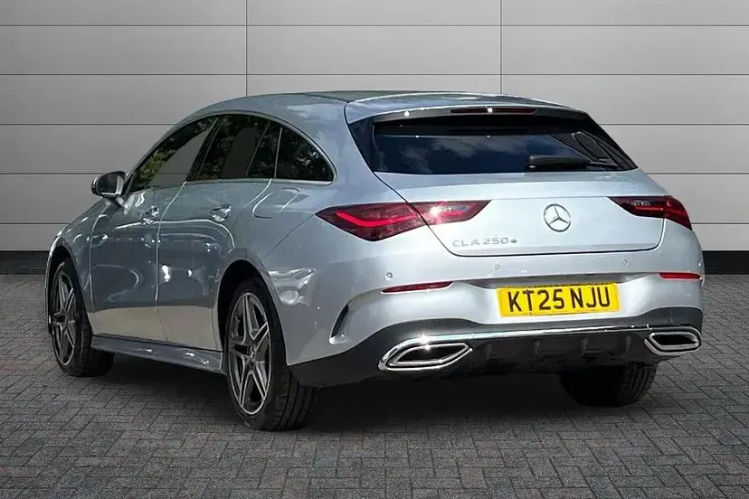 Used Mercedes E250 Executive 215 HP (158 kW) 2025 Silver Estate