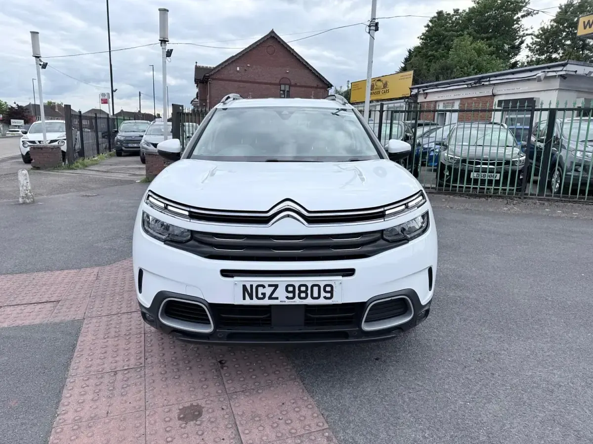 Used Citroën C5 Flair 2019 White Hatchback
