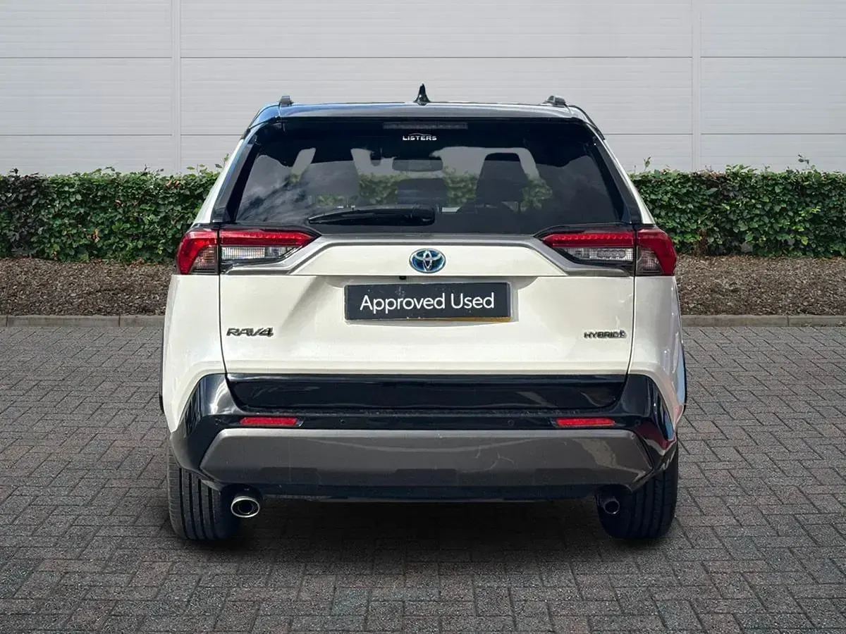 Used Toyota RAV4 Hybrid 2021 White SUV