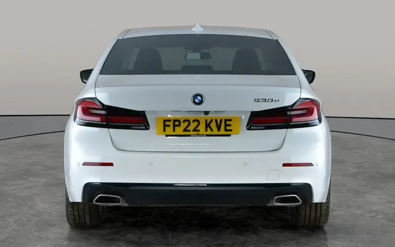 Used BMW 530e 292 HP (214 kW) 2022 White Sedan
