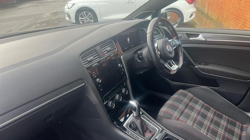 Used VW Golf VII GTI 245 HP (180 kW) 2019 Indium grey metallic