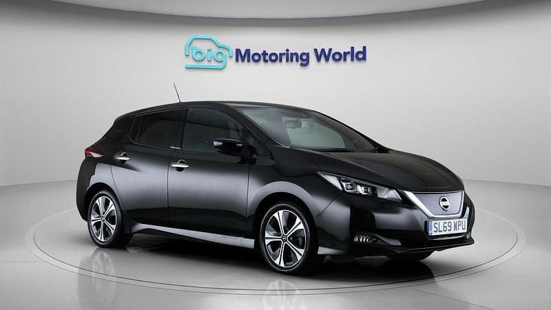 Used 2019 Nissan Leaf Tekna Hatchback | £9,300 (Fair price) - Image 1/4