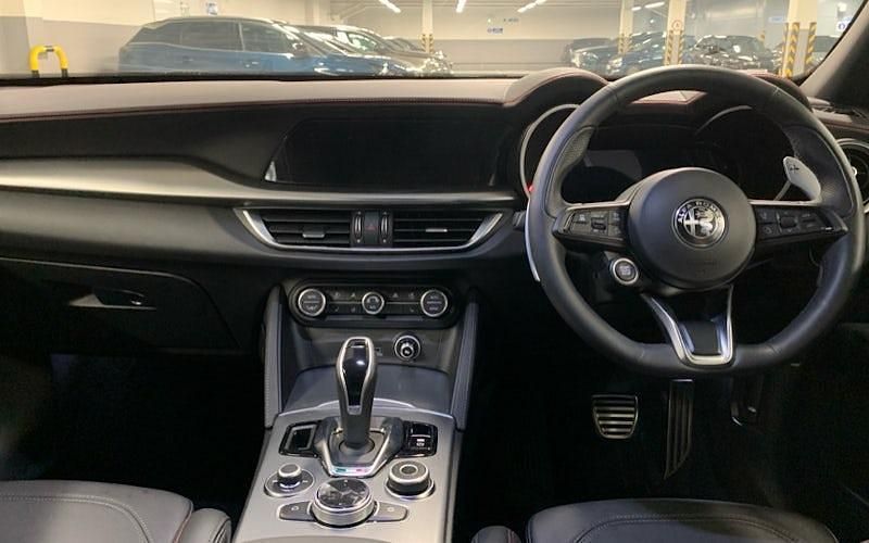 Used Alfa Romeo Stelvio 280 HP (205 kW) 2024 White SUV