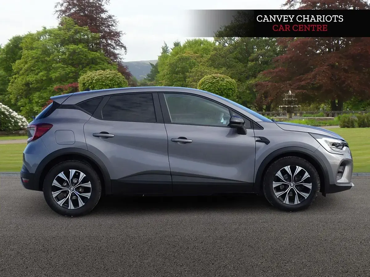 Used Renault Captur Evolution 91 HP (66 kW) 2022 Grey SUV