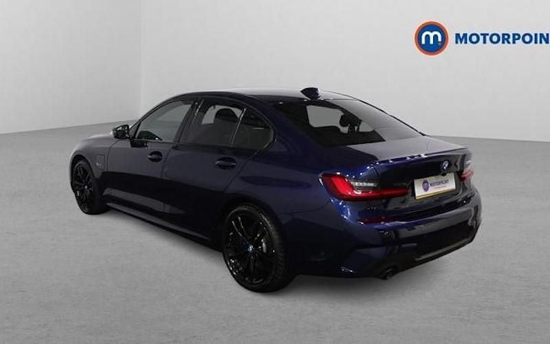 Used BMW 330e M Sport 292 HP (214 kW) 2022 Blue Sedan