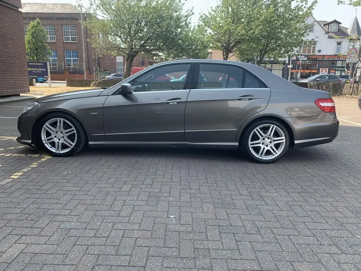 Used Mercedes E250 2011 Grey Sedan