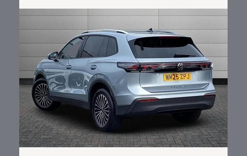 Used VW Tiguan Match 148 HP (108 kW) 2025 Silver SUV