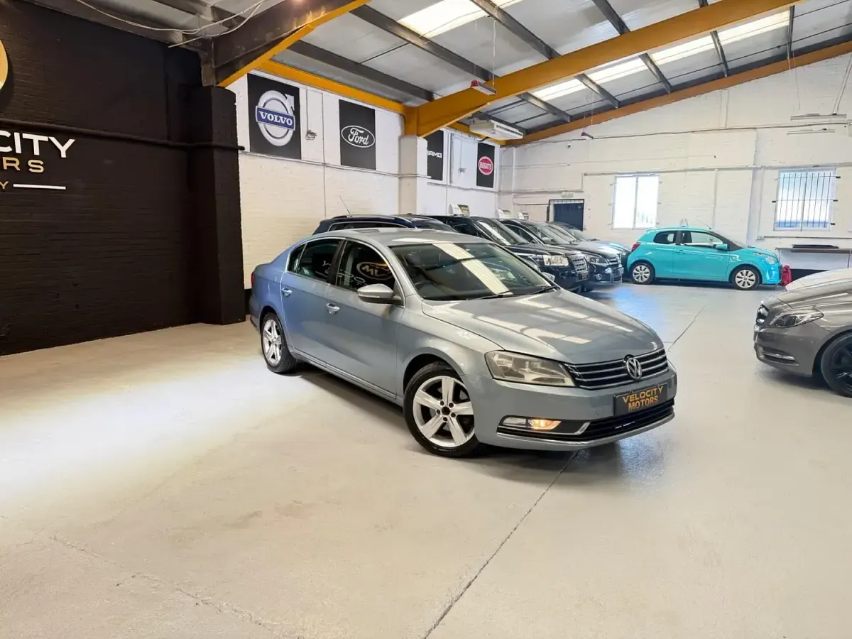 Used VW Passat SE 2011 Grey Sedan