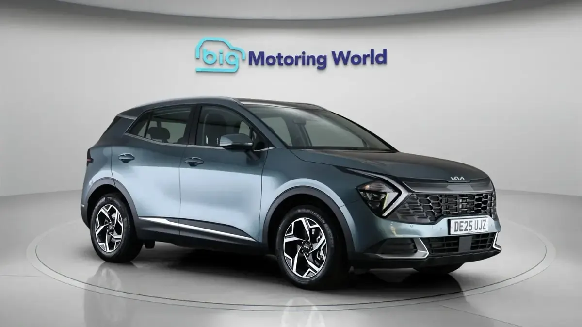 Usado Kia Sportage 159 HP (116 kW) 2024 Cinzento SUV