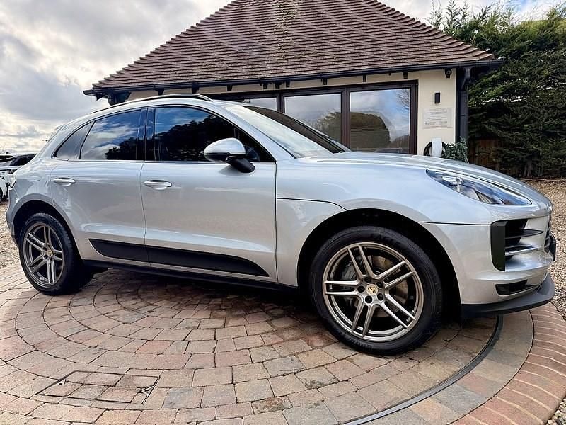 Usado Porsche Macan 354 HP (260 kW) 2019 Prateado SUV