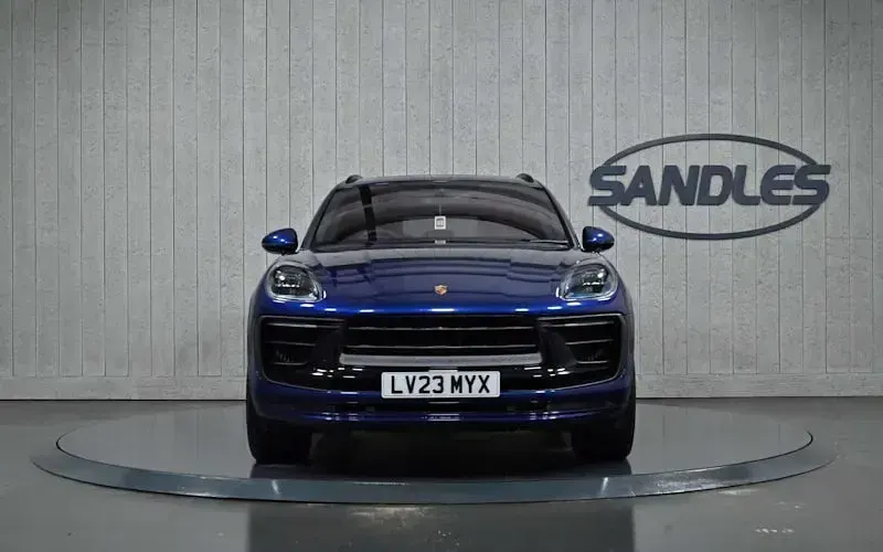 Used Porsche Macan 379 HP (278 kW) 2025 SUV