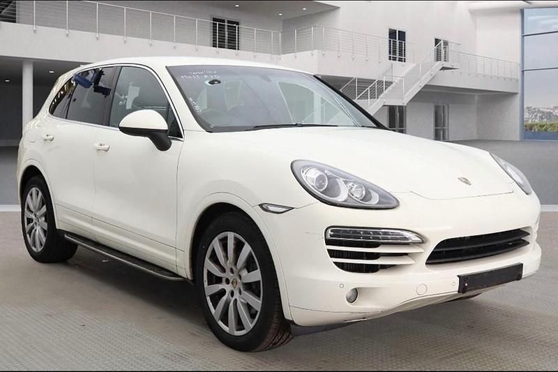 White Used 2011 Porsche Cayenne SUV | £6,998 (Good price) - Image 1/1