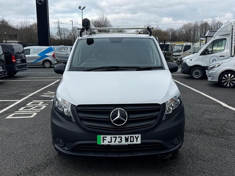 Used Mercedes e-Vito Progressive 85 kW (116 HP) 2023 White MPV