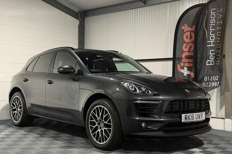 Used 2016 Porsche Macan SUV | £20,995 (Fair price) - Image 1/1