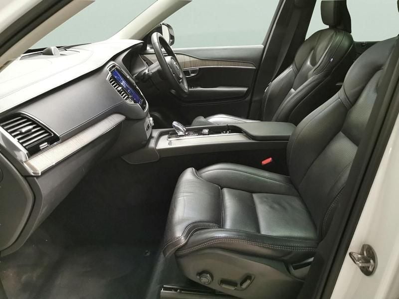 Used Volvo XC90 Ultimate 250 HP (183 kW) 2022 White SUV