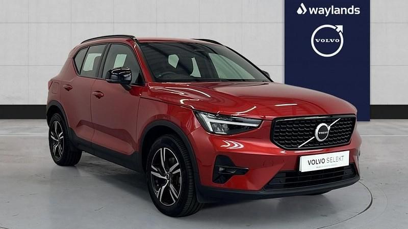 Red Used 2022 Volvo XC40 Plus SUV | £28,801 (Good price) - Image 1/4