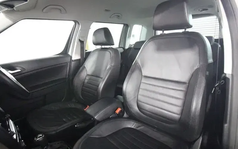 Used Skoda Yeti Outdoor SE L 110 HP (80 kW) 2015 Beige SUV