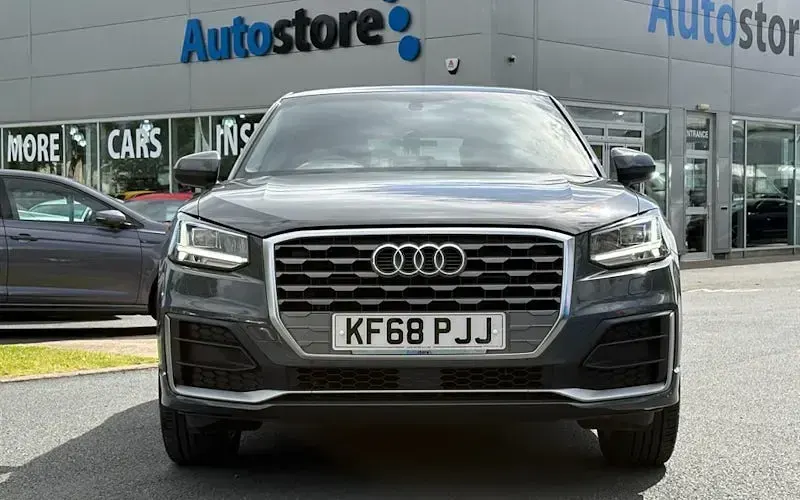 Used Audi Q2 S-Line 150 HP (110 kW) 2020 SUV