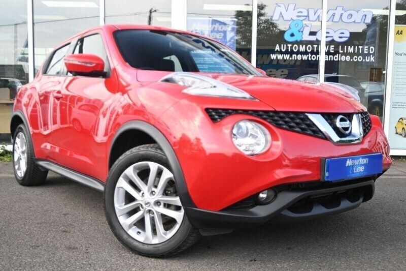 Red Used 2016 Nissan Juke N-Connecta SUV | £7,500 (Fair price) - Image 1/4