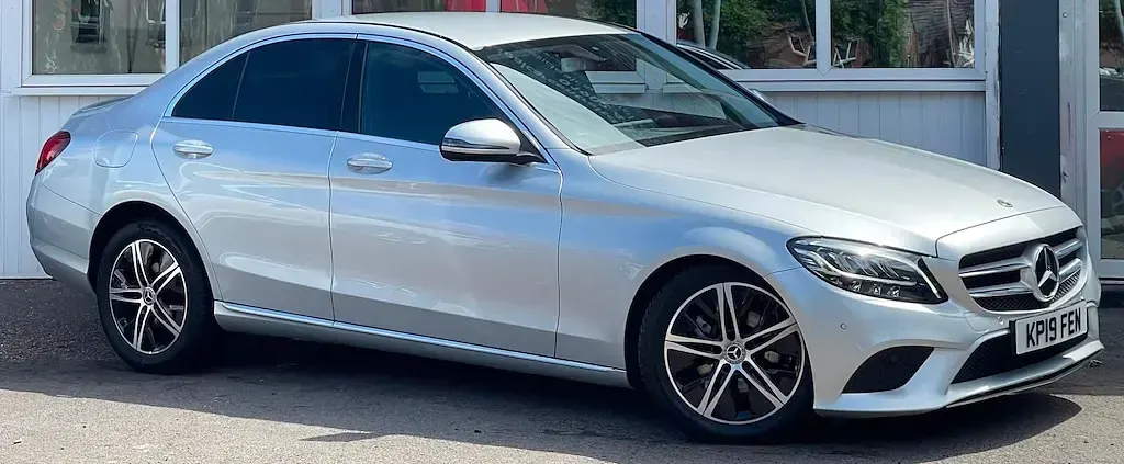 Used Mercedes C220 194 HP (142 kW) 2019 Silver Sedan