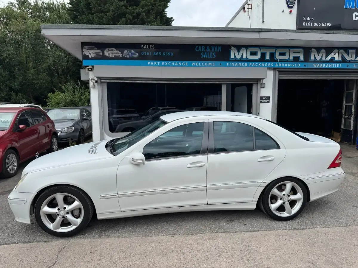 Used Mercedes C220 Avantgarde 2006 Silver Sedan