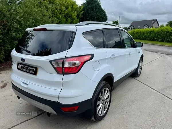 Used Ford Kuga Titanium 120 HP (88 kW) 2019 White SUV
