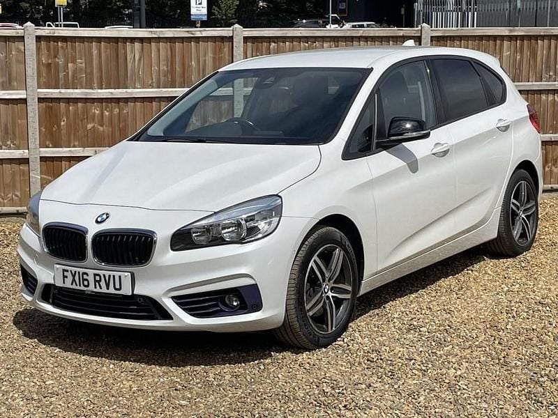White Used 2016 BMW 220 Sport Line MPV | £10,200 (Super price) - Image 1/4