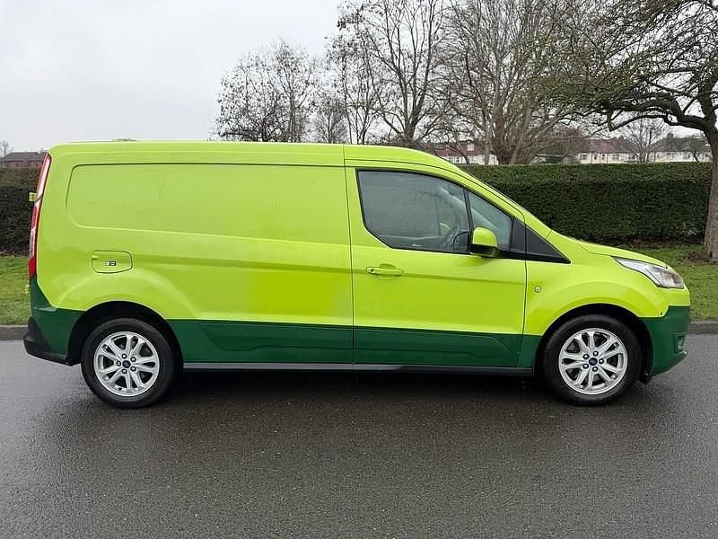 Used Ford Transit Connect Limited 120 HP (88 kW) 2019 Green MPV