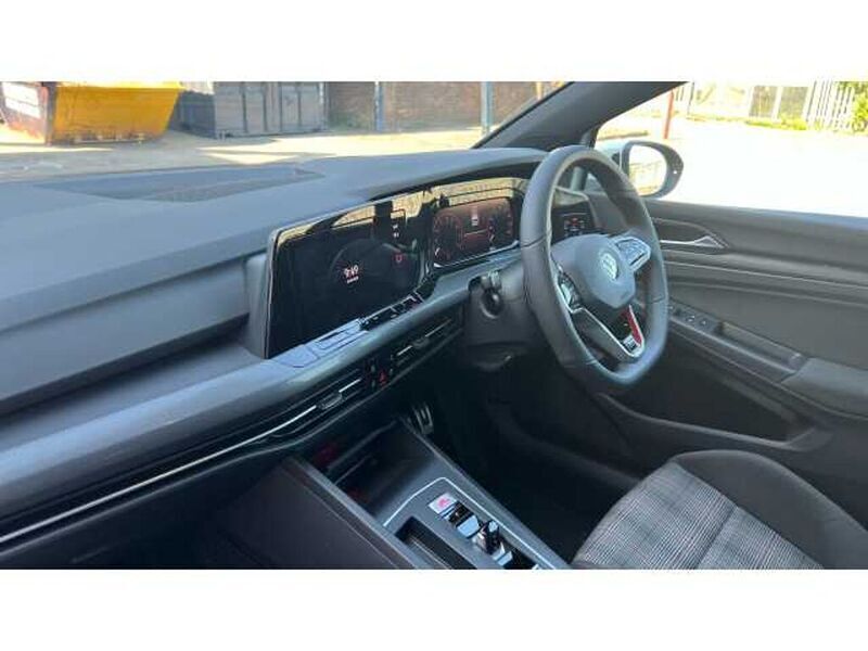 Image 2/4