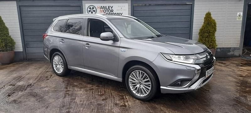 Used Mitsubishi Outlander 224 HP (164 kW) 2020 Grey SUV