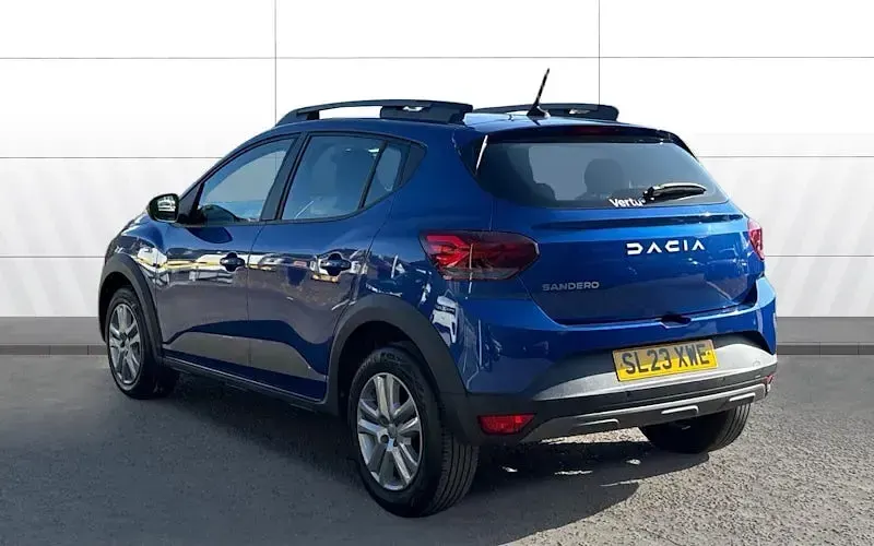 Usado Dacia Sandero Expression 91 CV (66 kW) 2025 Utilitario