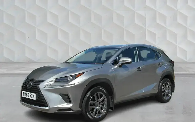 Used Lexus NX300h 197 HP (144 kW) 2018 Silver SUV