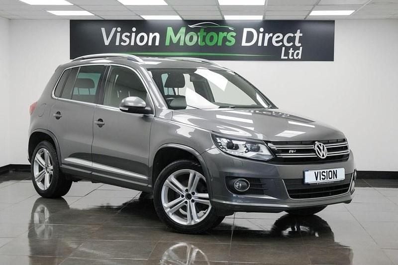 Grey Used 2013 VW Tiguan R-line SUV | £6,840 (Good price) - Image 1/1