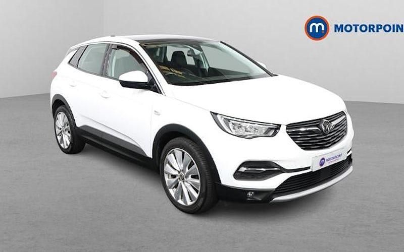 Used Vauxhall Grandland X Elite 131 HP (96 kW) 2020 White SUV