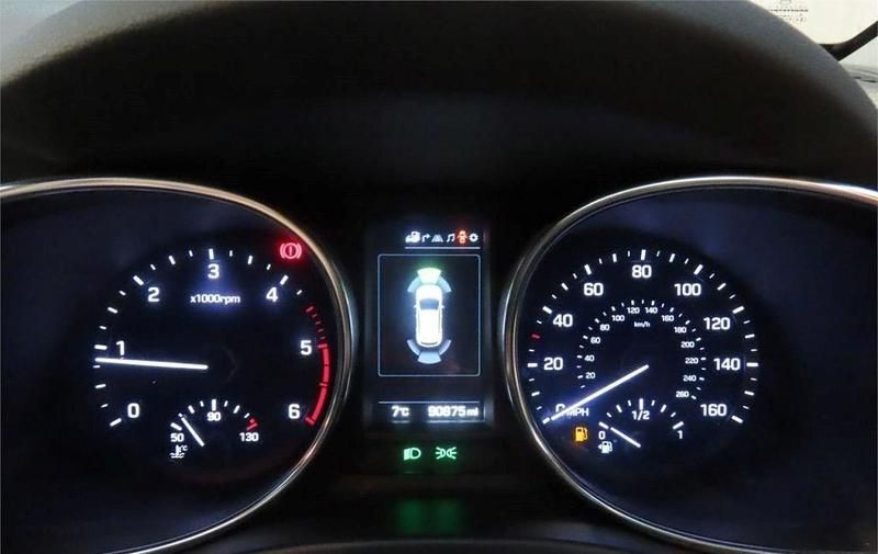 Used Hyundai Santa Fe Edition 200 HP (147 kW) 2016 White SUV