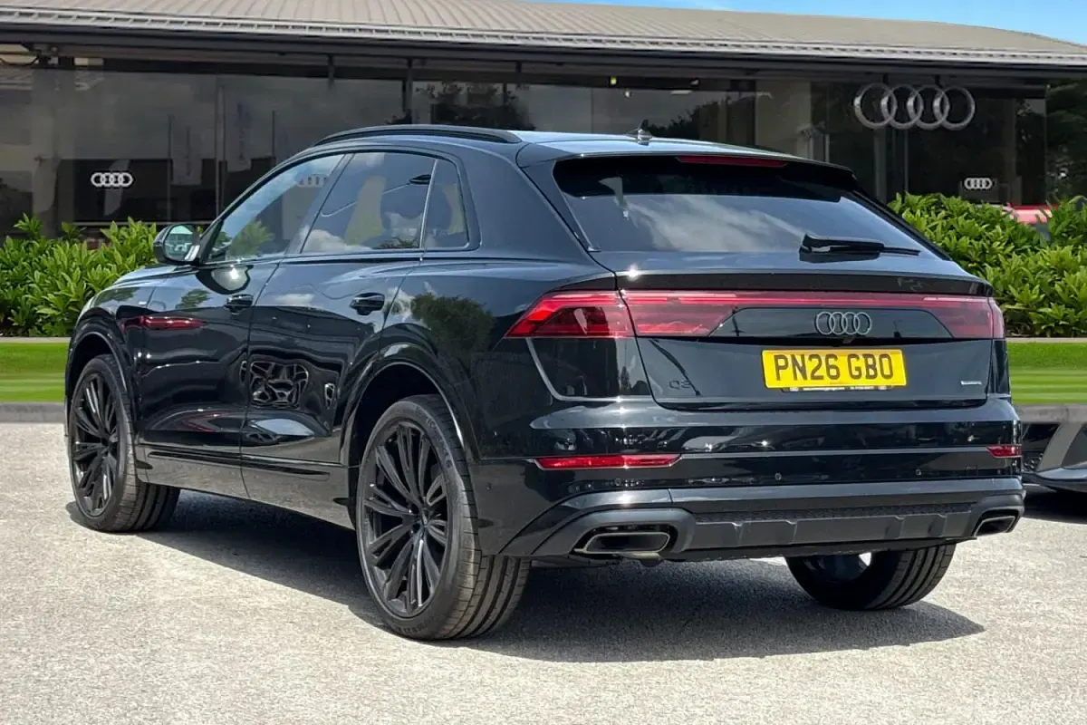 New Audi Q8 Black Edition 286 HP (210 kW) 2026 Black SUV