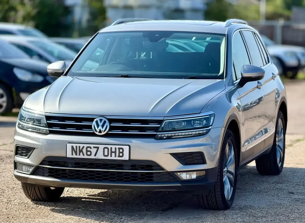 Used VW Tiguan SEL 180 HP (132 kW) 2017 Silver SUV