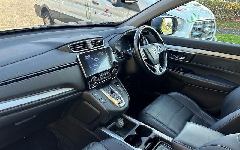 Second-hand Honda CR-V Hybrid 184 CP (135 kW) 2023 SUV