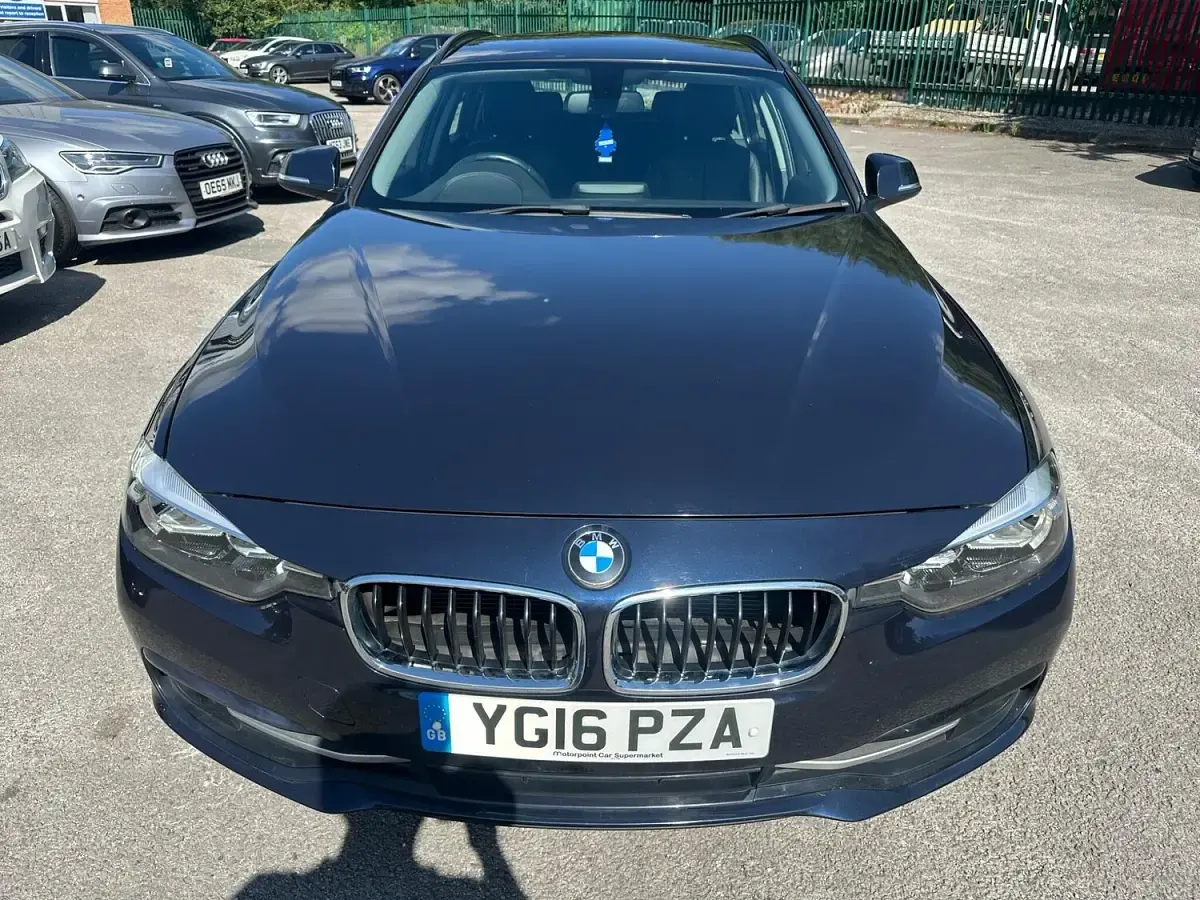Used BMW 320 Efficient Dynamics 2016 Blue Estate