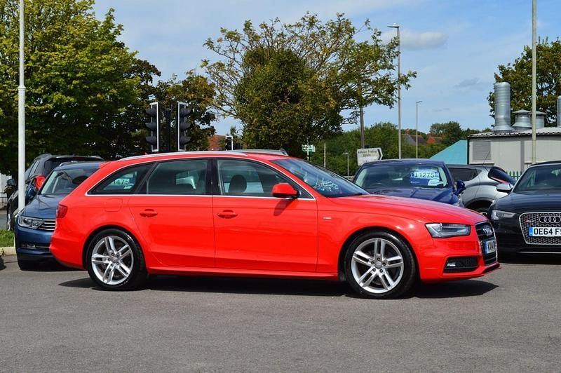 Misano red Used 2014 Audi A4 S-Line Estate | £8,975 (Fair price) - Image 1/4