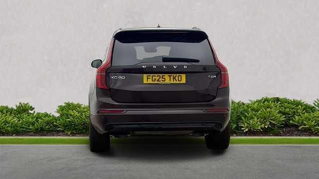 Used Volvo XC90 Plus 455 HP (334 kW) 2025 SUV